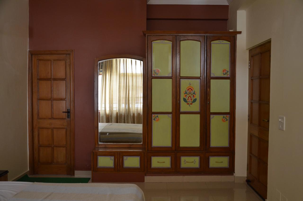 Hotel Ganga Vatika Ayurveda Bhavan Rishīkesh Zimmer foto