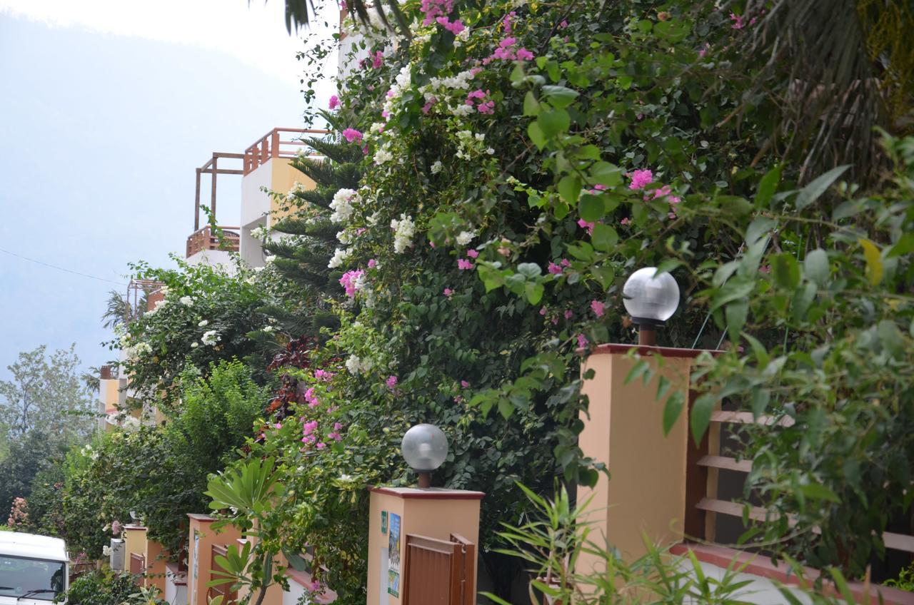 Hotel Ganga Vatika Ayurveda Bhavan Rishīkesh Exterior foto